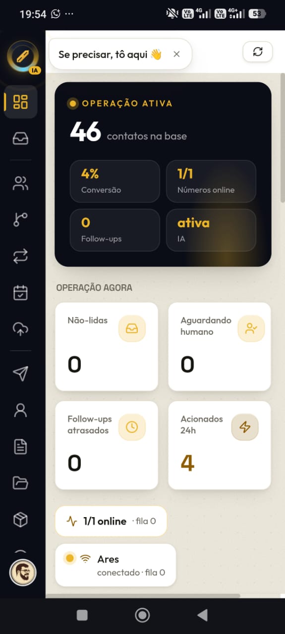 Screenshot mobile do painel operacional LiderFlow com operação ativa, cards de atendimento e visão da base em tempo real